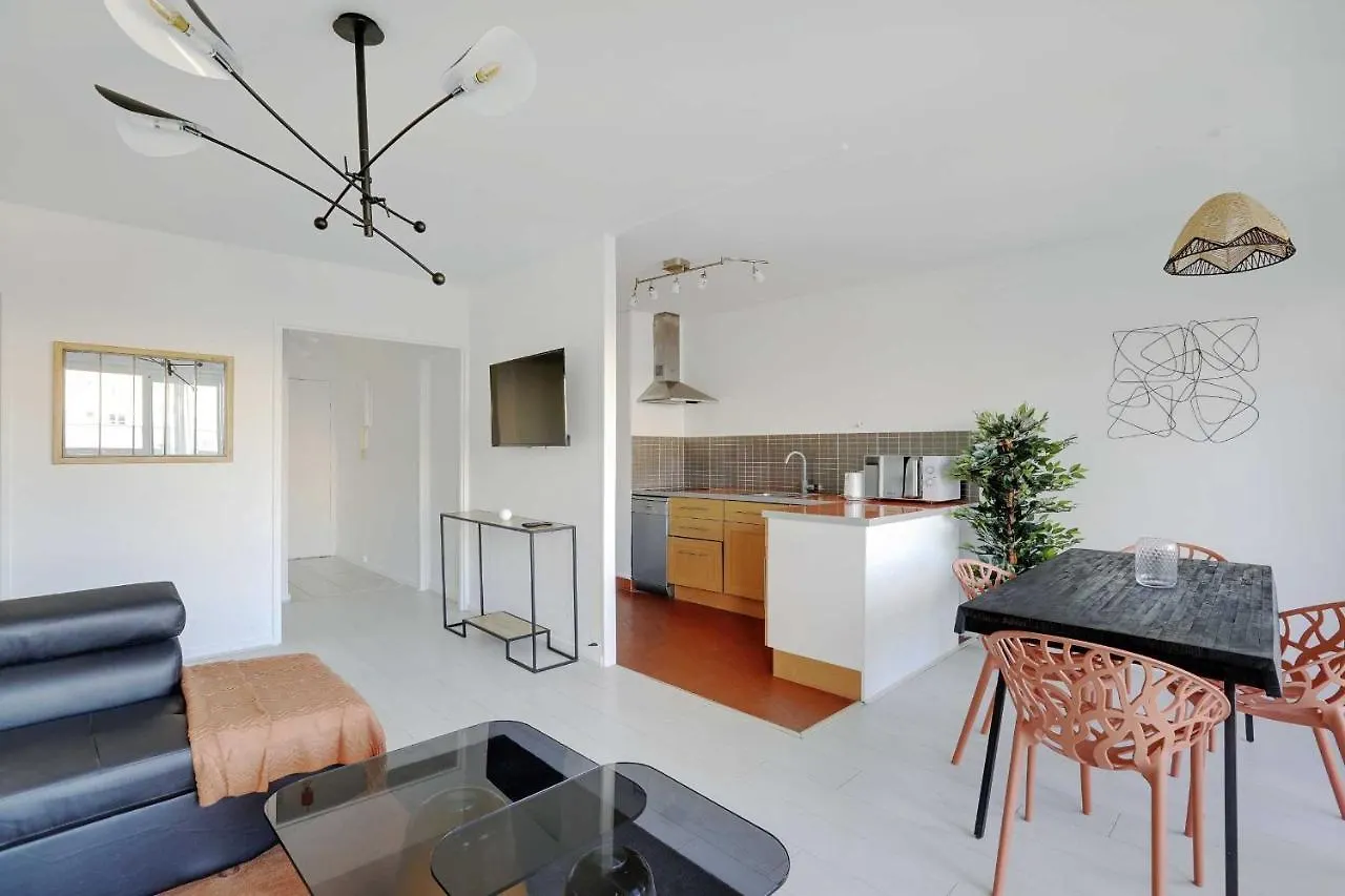 Charming T2 Refurbished Flanders Crimee Apartment Paris 0*,  France